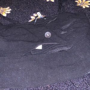 SUPER cute kendall and kylie top